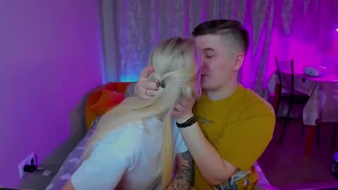 Lisandra online show from 23, 2, 2025