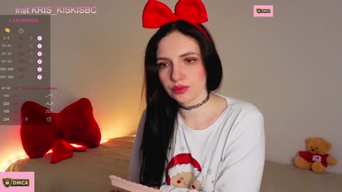 Snapshot of kris_kiskis chatting on 1, 2, 2025 Kris kiskis online show from 1, 2, 2025