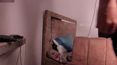 Kriss online show from 6, 3, 2026