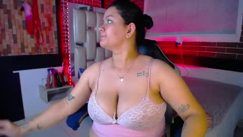 Snapshot of kriss_sweetboobs chatting on 29, 4, 2026 kriss_sweetboobs online show from 29, 4, 2026