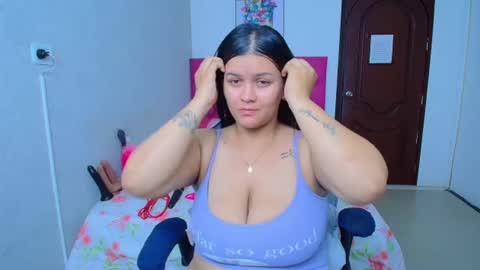 Snapshot of kriss_sweetboobs chatting on 14, 7, 2026 kriss_sweetboobs online show from 14, 7, 2026