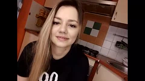 KrissSexi online show from 19, 1, 2025