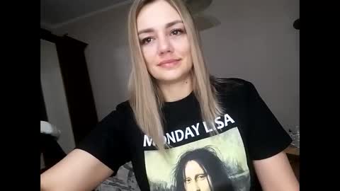 KrissSexi online show from 3, 2, 2025