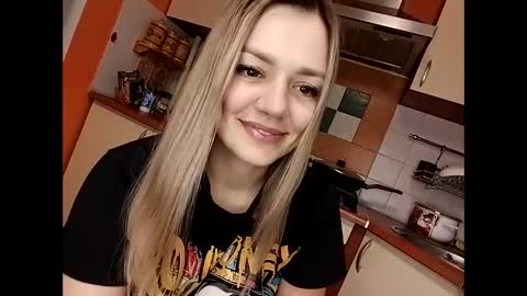 KrissSexi online show from 9, 2, 2025