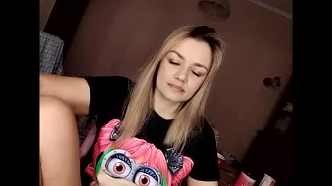 KrissSexi online show from 18, 2, 2025