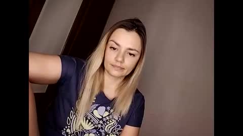 KrissSexi online show from 6, 11, 2025