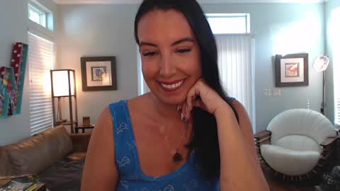 Krissy online show from 15, 12, 2024