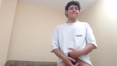Snapshot of krist_palma chatting on 8, 3, 2025 krist_palma online show from 8, 3, 2025