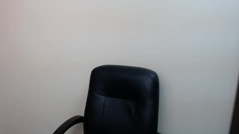 Snapshot of kristinahech_ chatting on 2, 12, 2025 Kristi online show from 2, 12, 2025