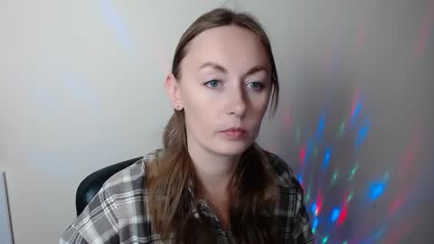 Snapshot of kristinahech_ chatting on 3, 12, 2025 Kristi online show from 3, 12, 2025