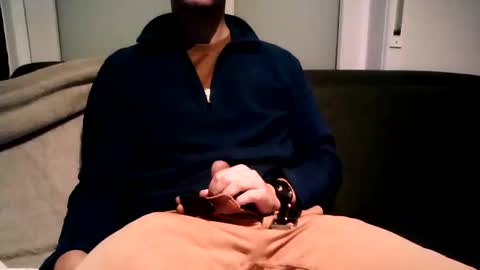 Snapshot of kristoffer220 chatting on 11, 1, 2025 kristoffer220 online show from 11, 1, 2025