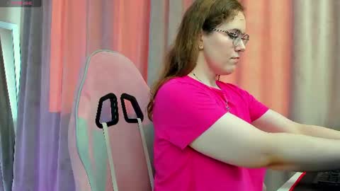 Snapshot of kristy_na_ chatting on 17, 7, 2026 Kristina online show from 17, 7, 2026
