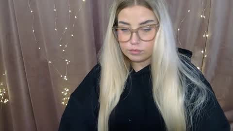 KristyFlowers online show from 16, 12, 2024