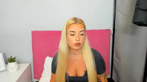 KristyFlowers online show from 21, 1, 2025