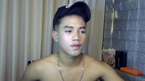 kritthanarkorn online show from 12, 1, 2026