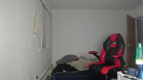 Snapshot of kroddy1985 chatting on 11, 4, 2026 Brayden Thompson online show from 11, 4, 2026