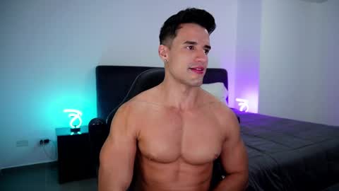 Snapshot of krops_ chatting on 8, 2, 2025 KROPS online show from 8, 2, 2025