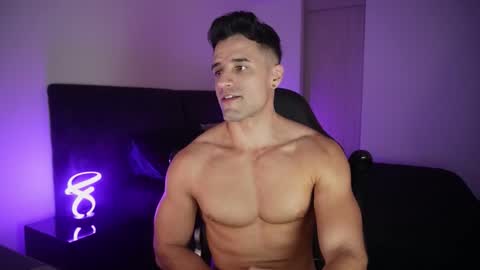 Snapshot of krops_ chatting on 7, 2, 2026 KROPS online show from 7, 2, 2026