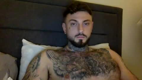 Snapshot of krxt13 chatting on 9, 11, 2025 krxt13 online show from 9, 11, 2025