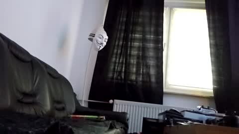 Tommy online show from 2, 2, 2025