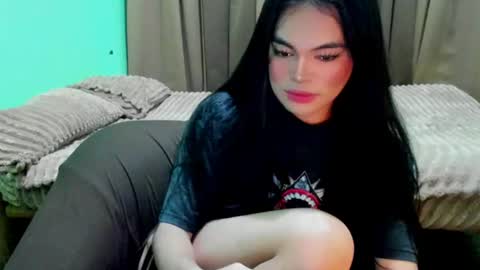 Snapshot of krystal_angel chatting on 22, 6, 2026 krystal_angel online show from 22, 6, 2026