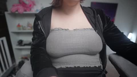 Krystal Syx online show from 12, 3, 2025