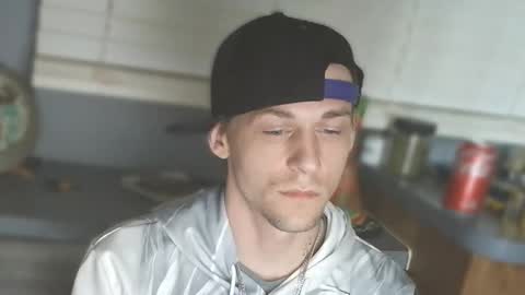 krytiar1992 online show from 12, 11, 2025