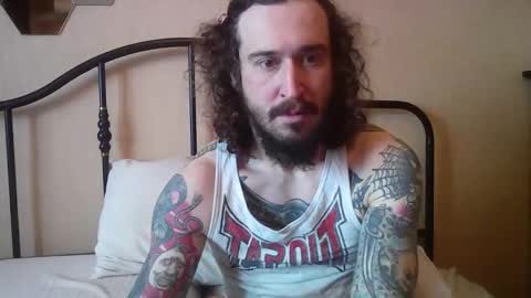 Snapshot of kumisboy chatting on 7, 2, 2026 Robert online show from 7, 2, 2026