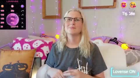 Samantha online show from 27, 9, 2025