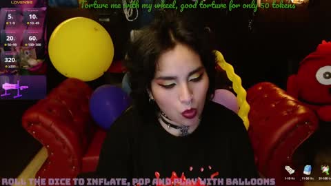 Fetiche Woman online show from 4, 1, 2025