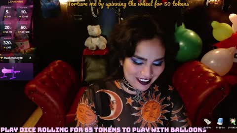 Fetiche Woman online show from 28, 1, 2025