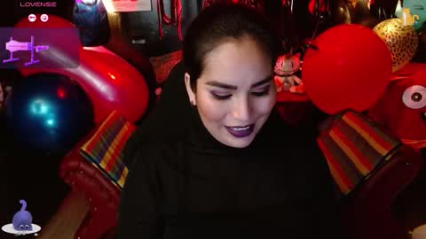 Fetiche Woman online show from 18, 9, 2025