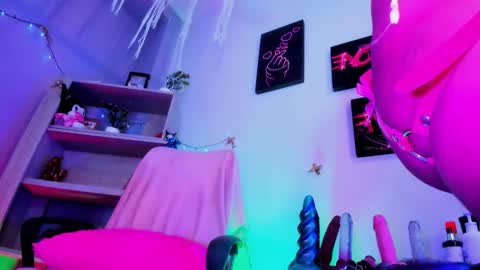 Snapshot of kuromi_bush chatting on 1, 3, 2026 IM KUROMI - MY NEXT STREAM - SATURDAY- 31 JANUARY 2026 - 10PM EST DONT MISS IT online show from 1, 3, 2026