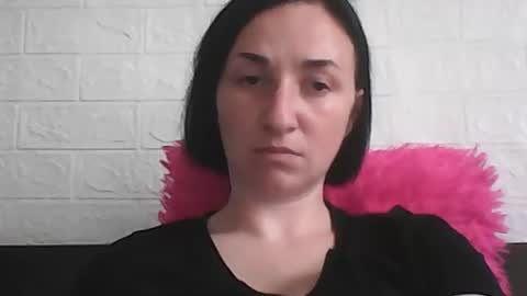 kusia032132 online show from 6, 10, 2025