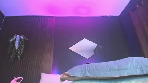 Snapshot of kyle_jordanx chatting on 8, 5, 2026 KYLE online show from 8, 5, 2026