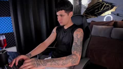 kylesmithx_ online show from 13, 2, 2026