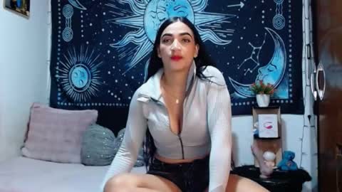 kylie online show from 19, 9, 2025