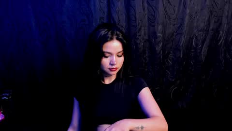 submissive demon Please help me to reach 500 thumbs up online show from 4, 2, 2025