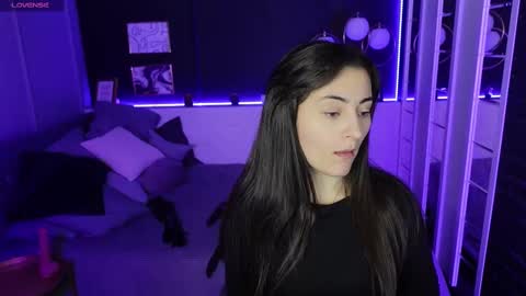 Kylie online show from 9, 3, 2025