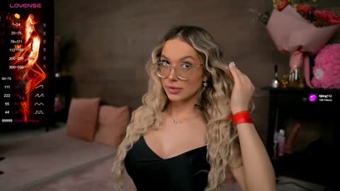 Kylie online show from 6, 2, 2025