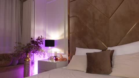 Kylie  online show from 28, 1, 2025