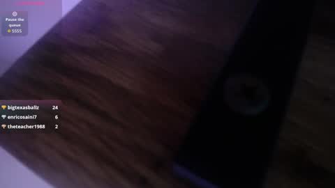 kylievoosx online show from 14, 7, 2026