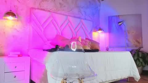 Kyle online show from 4, 11, 2025