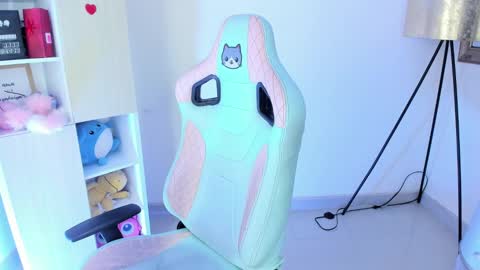 Kyomi online show from 27, 1, 2025