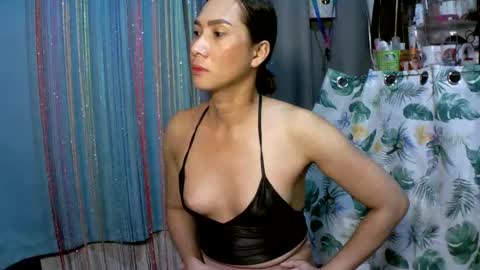 kyutshyne online show from 11, 3, 2025