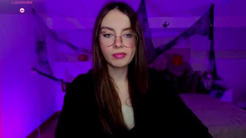 Margo  online show from 3, 11, 2025