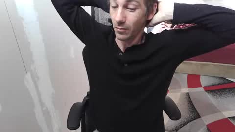 l1v1nth3dr3am online show from 17, 10, 2025