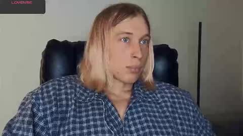 Adonis online show from 27, 3, 2026