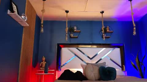 Cris  online show from 17, 9, 2025