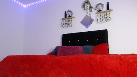 Snapshot of labrinthteasing chatting on 2, 7, 2026 labrinthteasing online show from 2, 7, 2026
